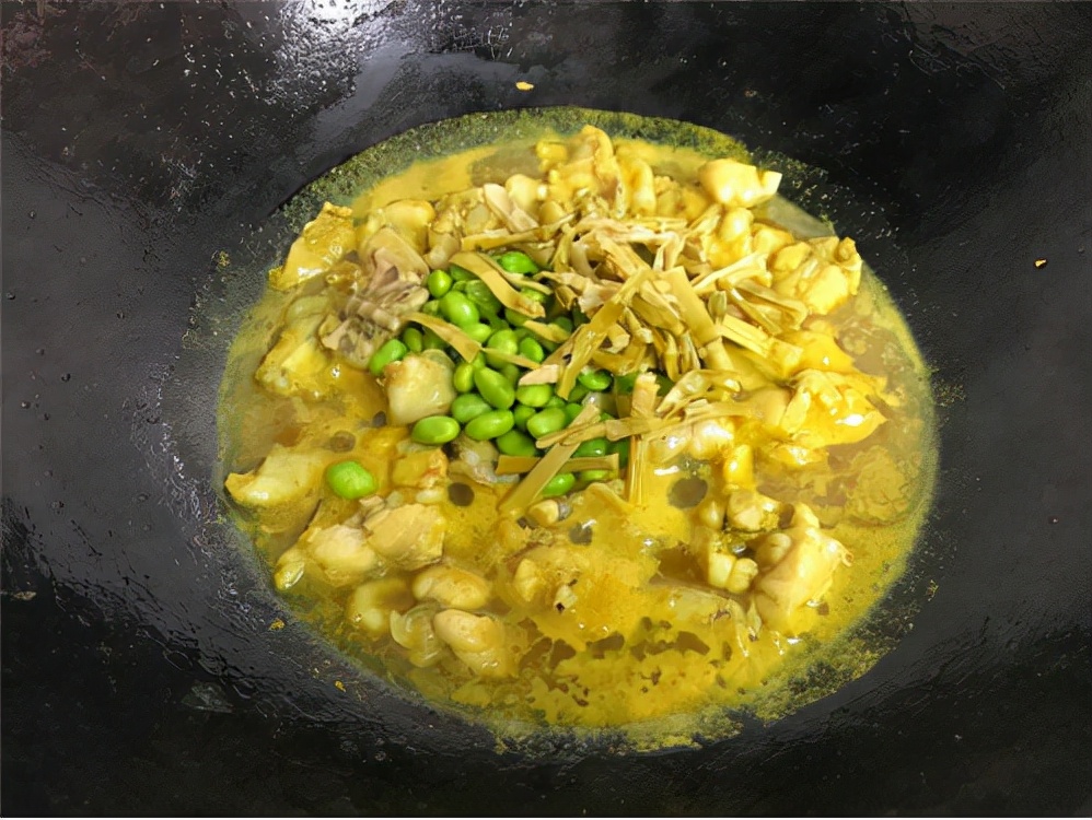 第一次这么吃牛蛙，肉质紧实鲜美，味道好极了