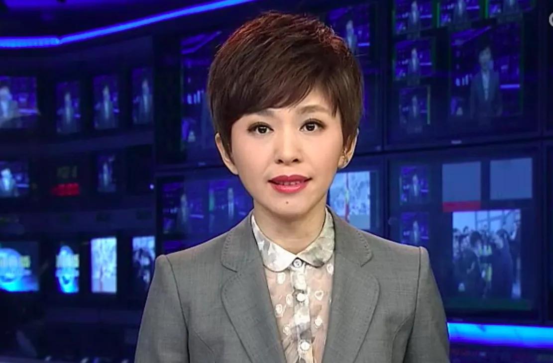 综艺贡献"粪怒"表情包,被薛之谦记恨近十年的东方卫视主持人