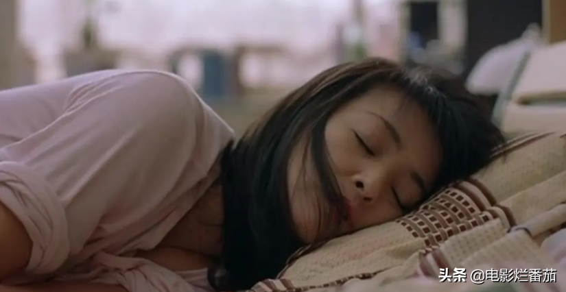 老戏骨火出圈，李勤勤在《亲爱的小孩》中的表演，凭什么这么豪横