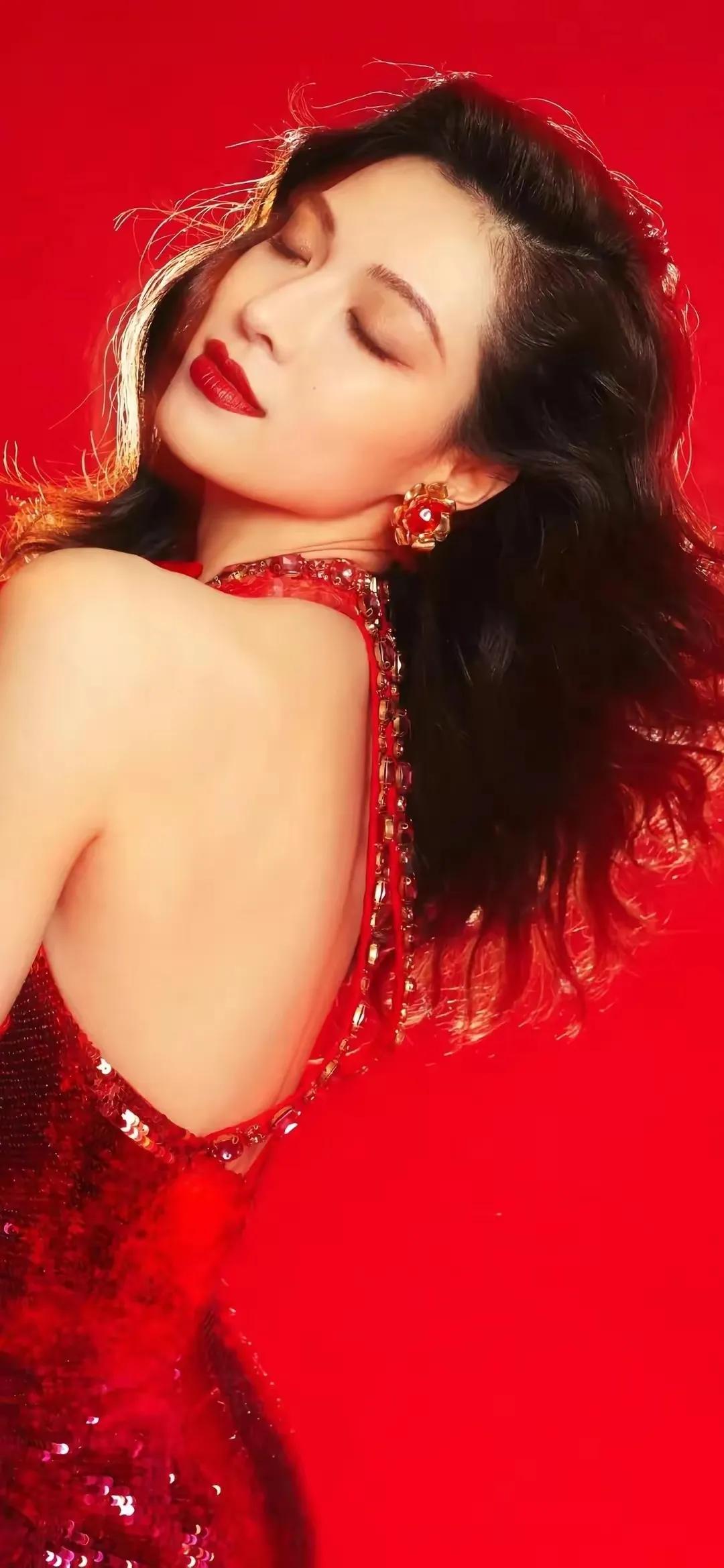 高圆圆、古力娜扎、蔡文静美图大赏，微微一笑很倾城