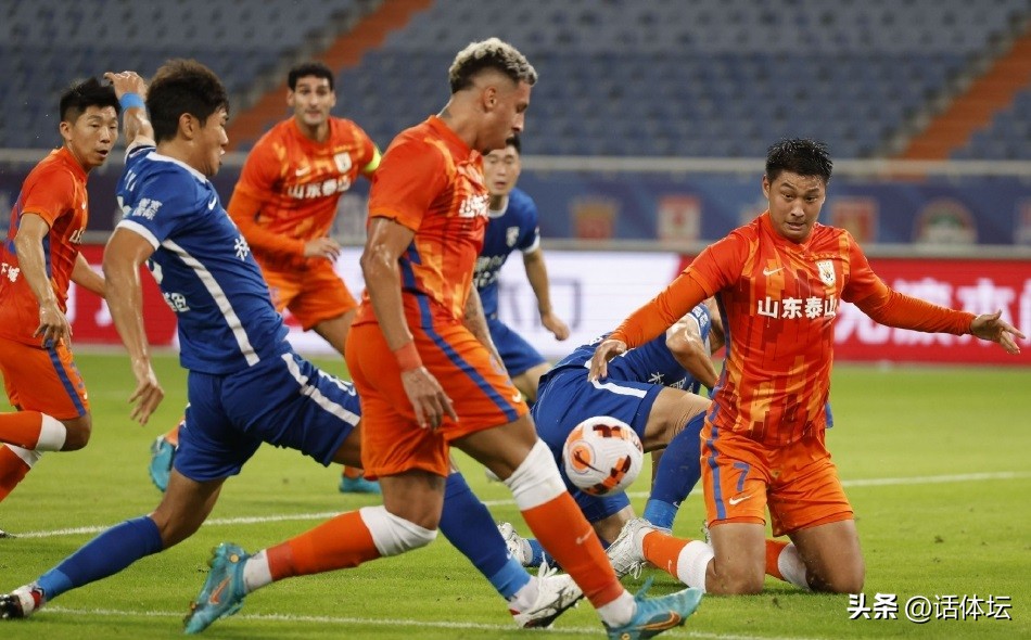 中超球队为什么这么火（中超新纪元！深度聚焦：新王登基还是豪门逆袭，你要看这3大主因）