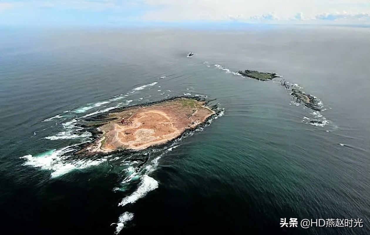 非正式会谈｜为了揭开恋童癖性侵大案，他在死前把儿子送到了中国