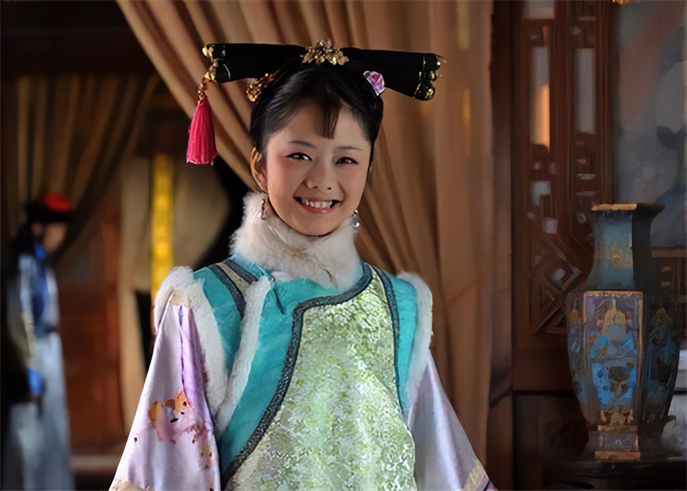 甄嬛传:为何淳儿第一次侍寝时,皇上刻意换了睡衣?背后大有讲究