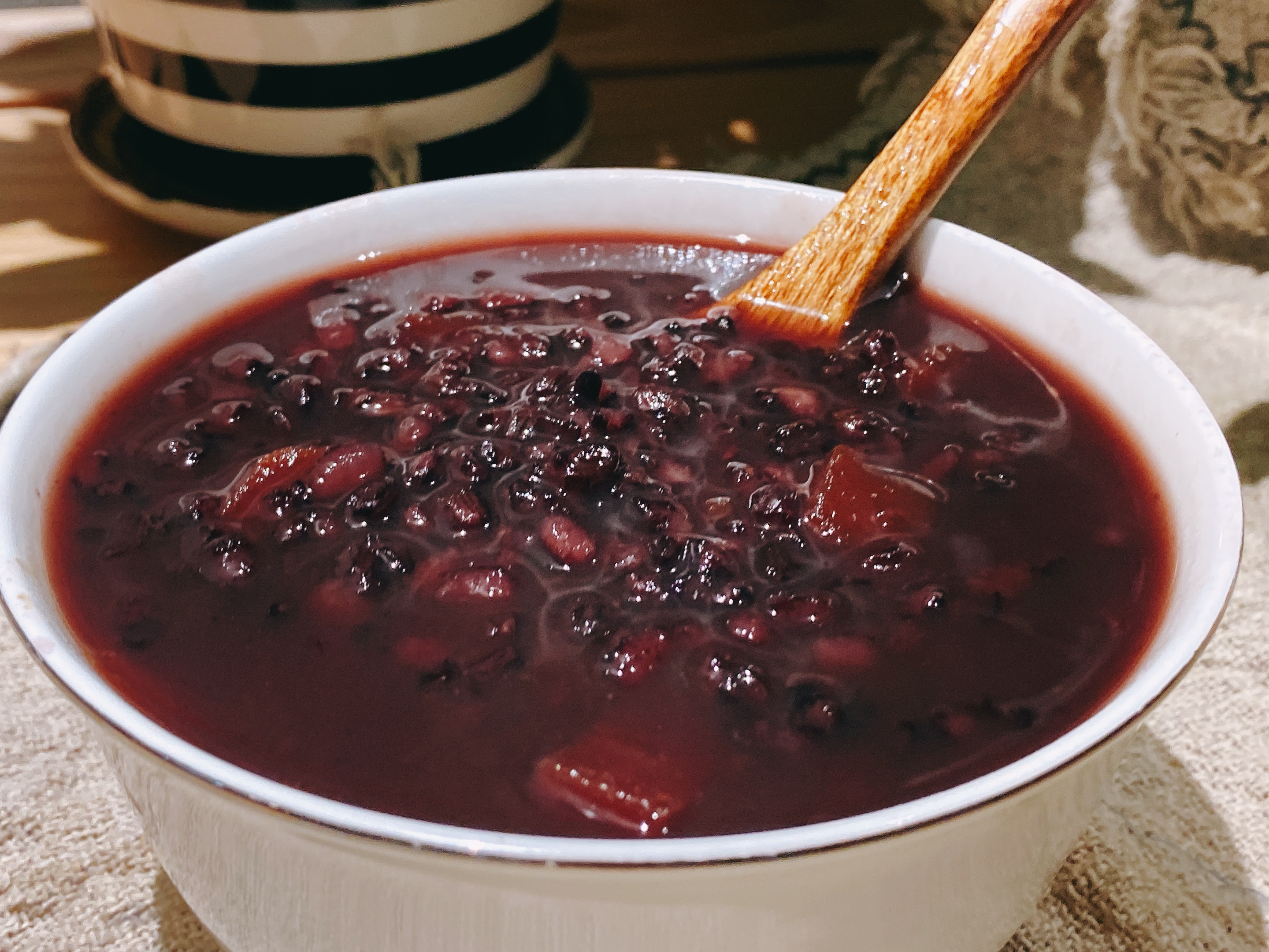 红薯胡萝卜粥「红薯胡萝卜粥的功效与作用」-爱妻自媒体