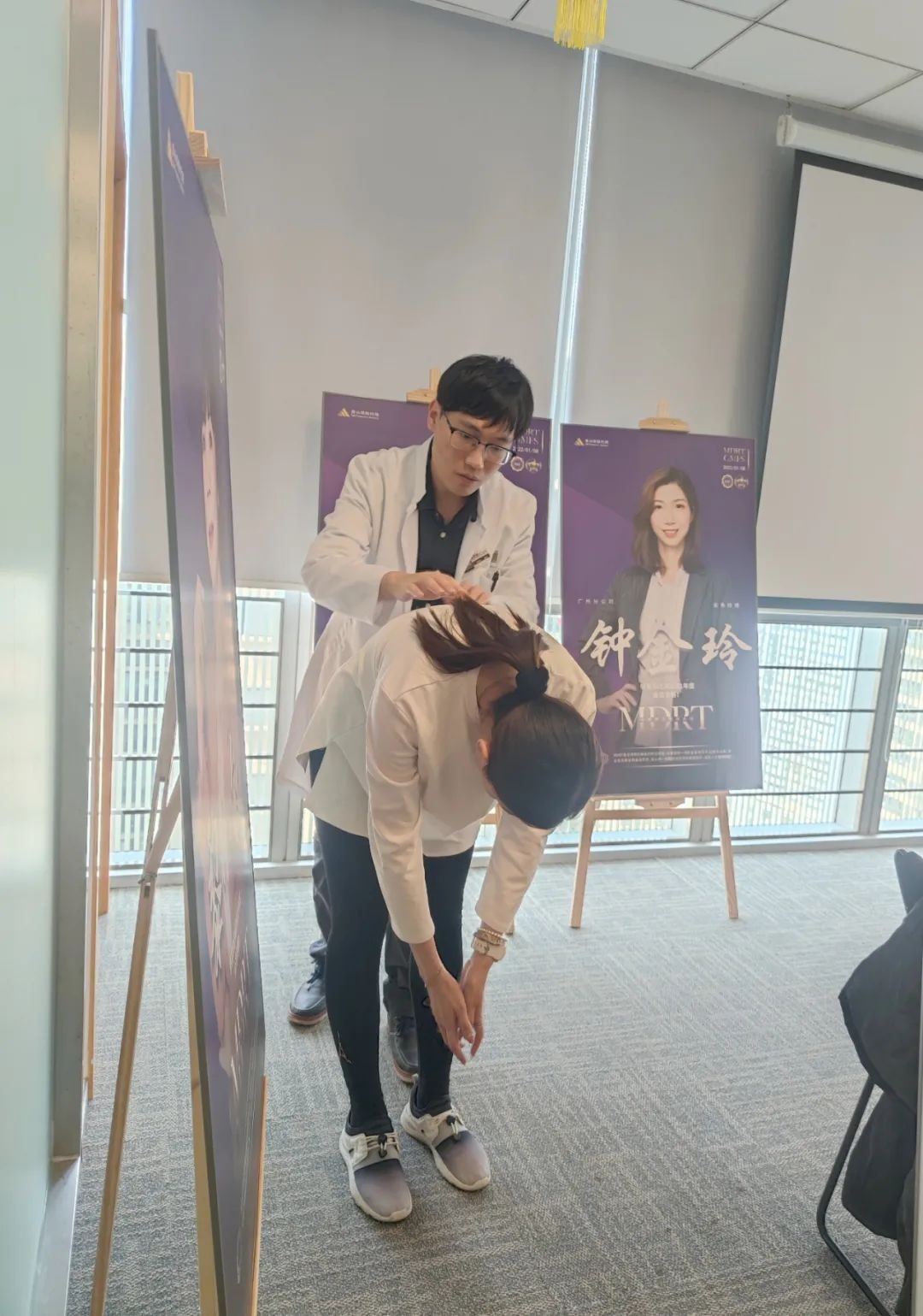 龙脊康温主任脊椎健康讲座 关爱自“脊”，刻不容缓
