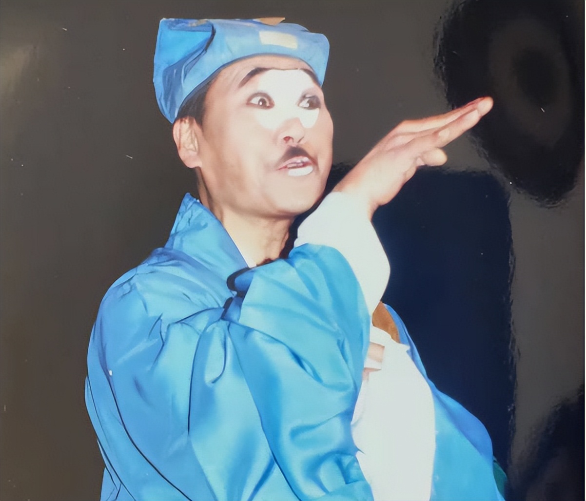 《难忘今宵》词作家乔羽去世，6月没结束，已有19位老艺术家离世