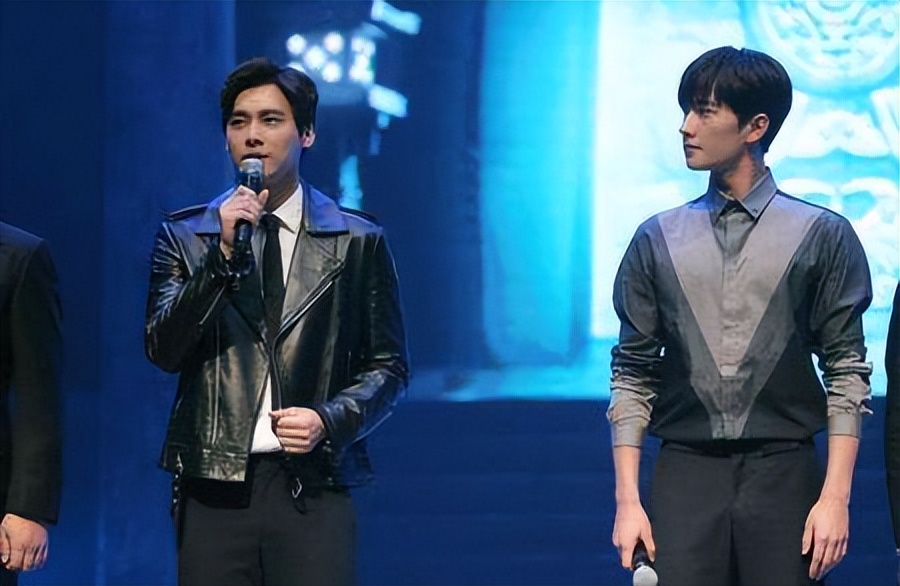 假得不能再假(李易峰因为嫖娼被通报后,杨洋的粉丝突然变得大度了)