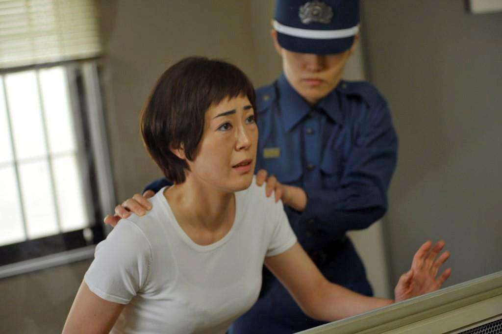 福田和子为躲避通缉，整容7次，15年逃亡却因一盘花生米暴露