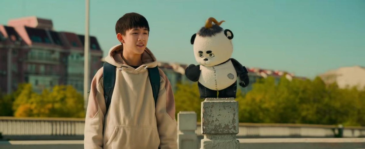 首日票房破3200万，拿下2项冠军，陈思诚一出手，就是国产片王炸