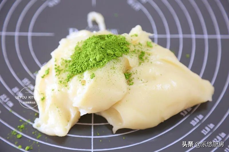 豆沙糯米卷，和买的一样软糯好吃，步骤详细，照着做就可以了