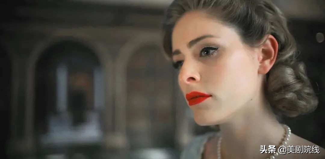 Netflix收视三连冠，爆款漫改美剧上线了