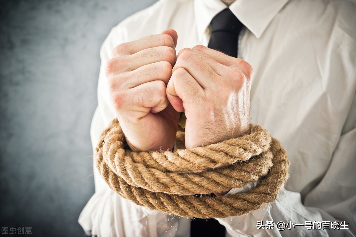 普信男男生pua女生的表现是褒义还是贬义「警惕一部分女性对男生的pua」