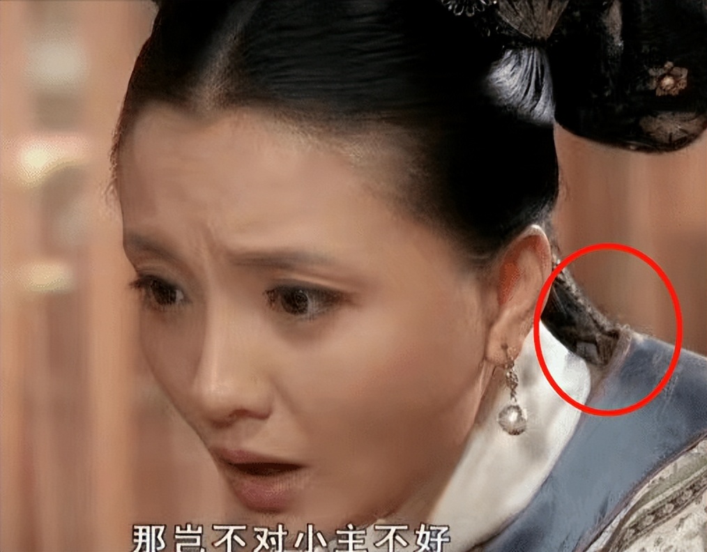 经典剧集的“边角料”，八戒骑摩托、妃子玩手机，谢谢，有被笑到