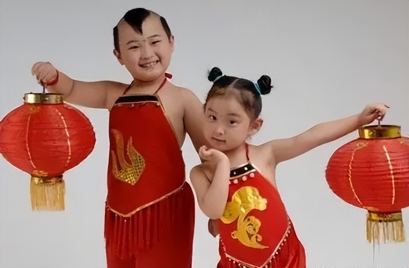 盘点那些被资本毁掉的童星，年纪轻轻身患绝症，还被注射抑制针