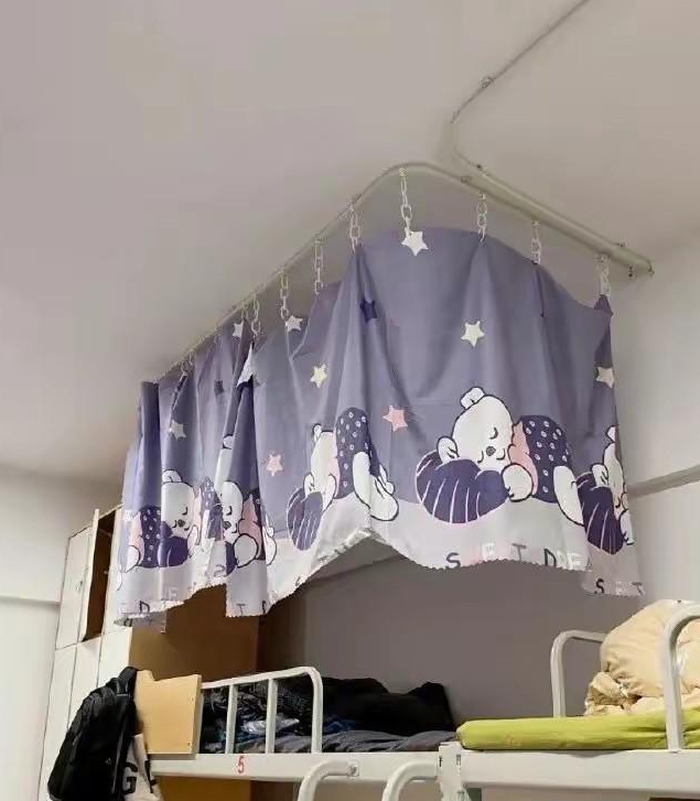 女同事发来消息，我一直没看明白，她说：你试试反过来念