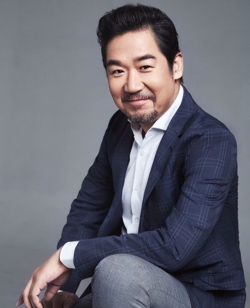 落魄时感恩妻子陪伴，辉煌时却说不是真爱，可笑的6位圈内大名人