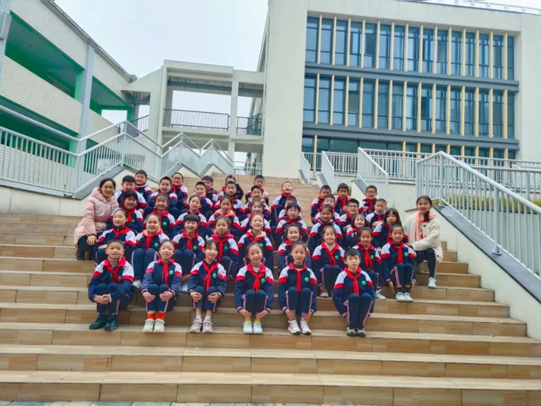 四川天府新区永兴小学丨好习惯伴我行，好少年看我行