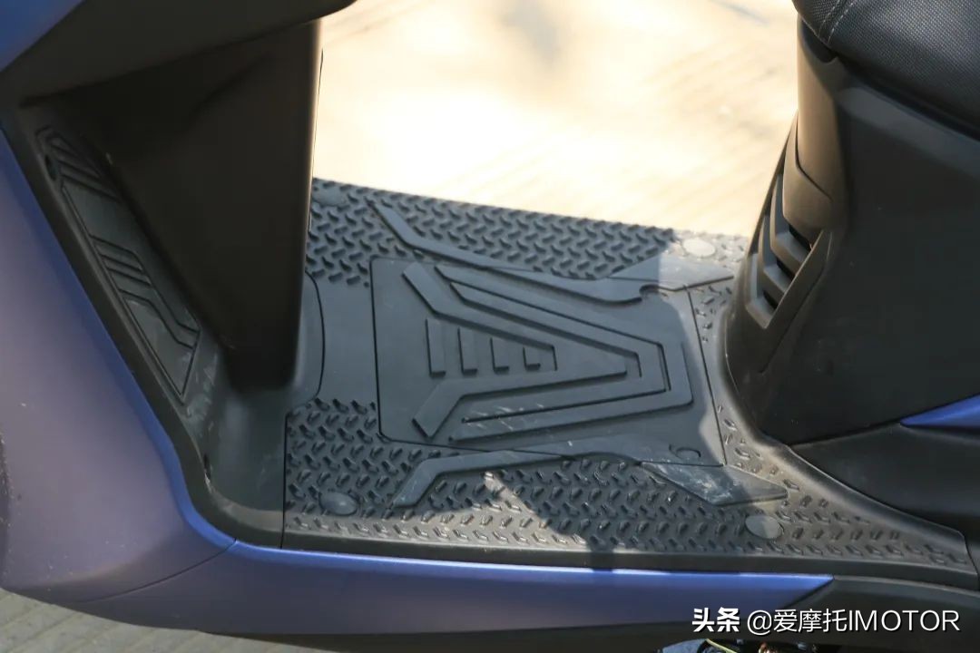 14980元起，带TCS的混动踏板VRF150上市，大阳发布多款踏板车新品