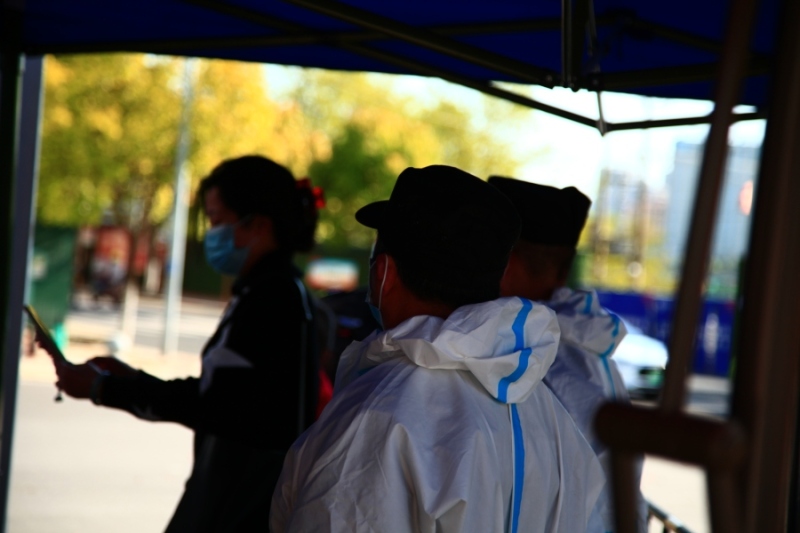 共同抗疫·各司其职 | 清明节假期的贵大人