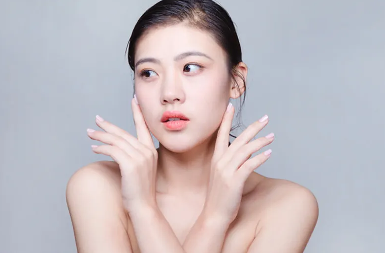 女人若不想老得太快，建议“做2事，吃2物”，气质或会越来越好