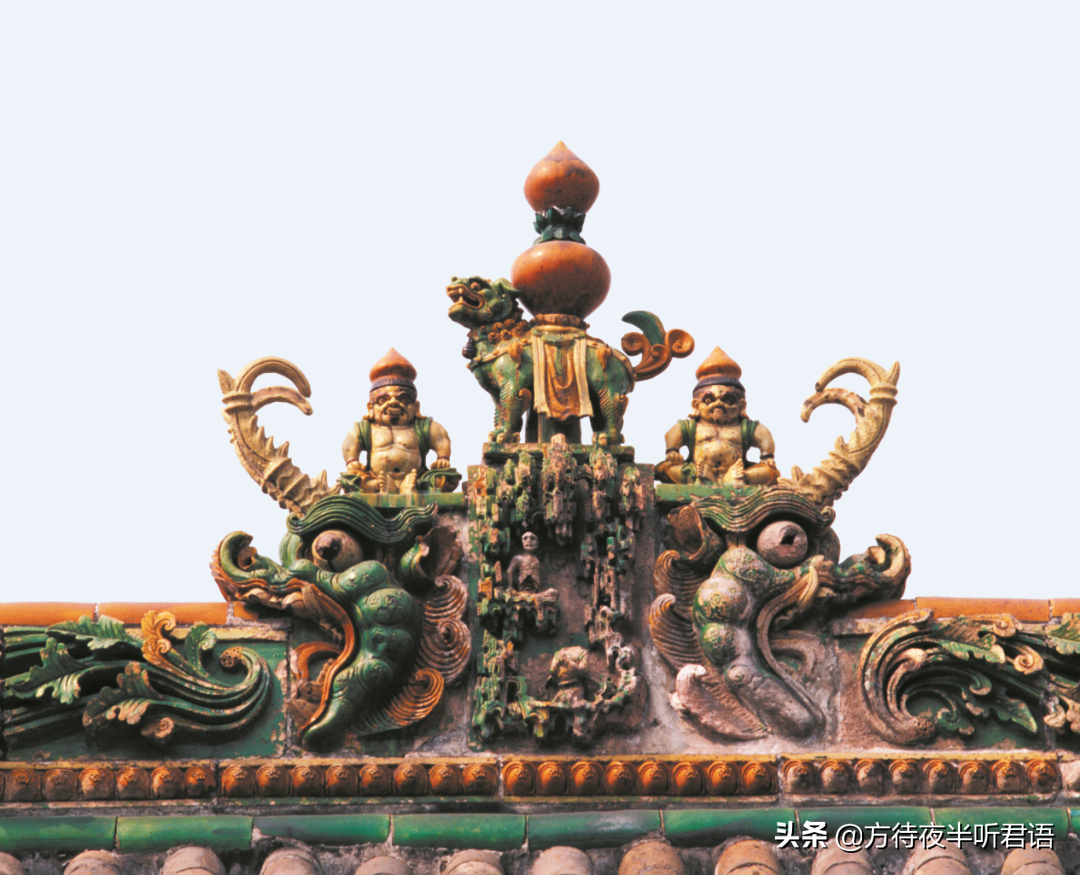 从飞虹塔到彩塑和壁画，这座深山庙宇中藏着多少珍奇异宝呢？