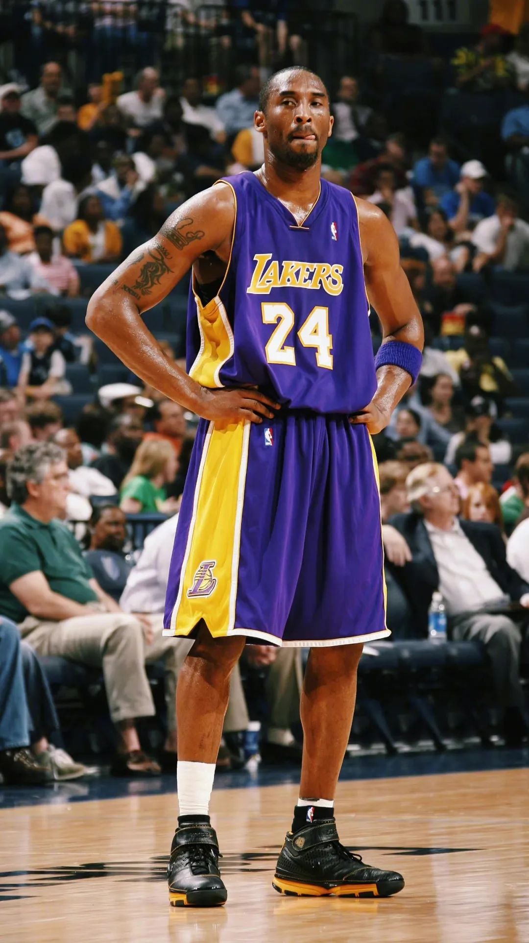 nba手机壁纸科比(「球星壁纸第28期」:科比·布莱恩特,请拿走你偶像的