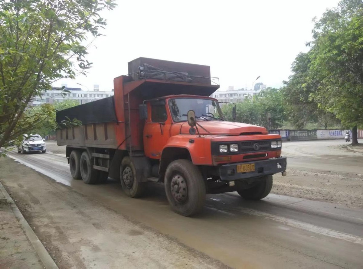 「小镇故事」皮实耐用的尖头车,是多少老司机的美好回忆