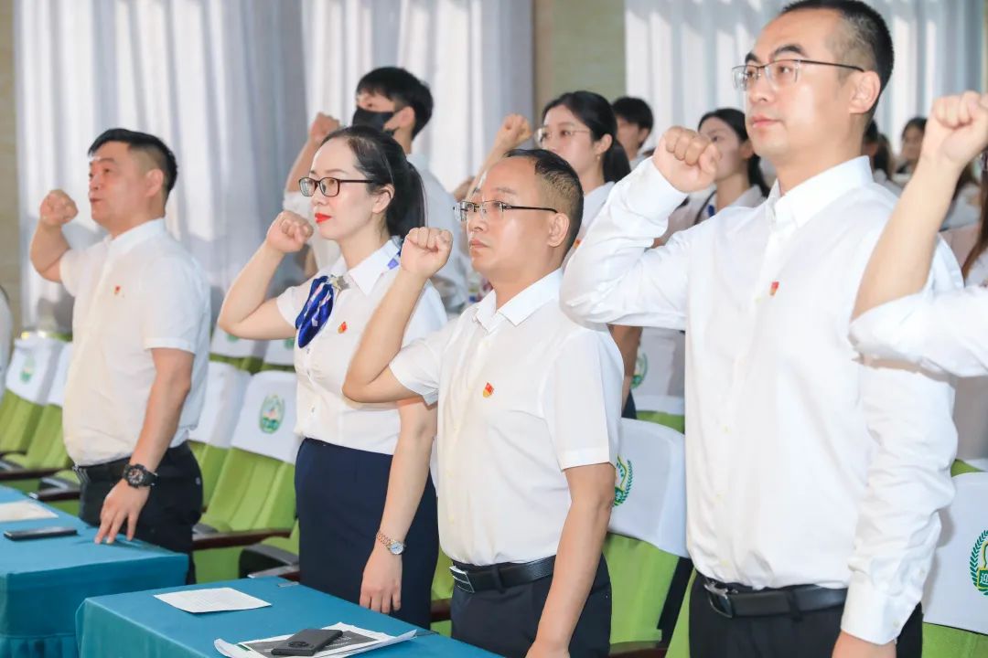 青春正当时 永远跟党走成都市双流区东升迎春小学