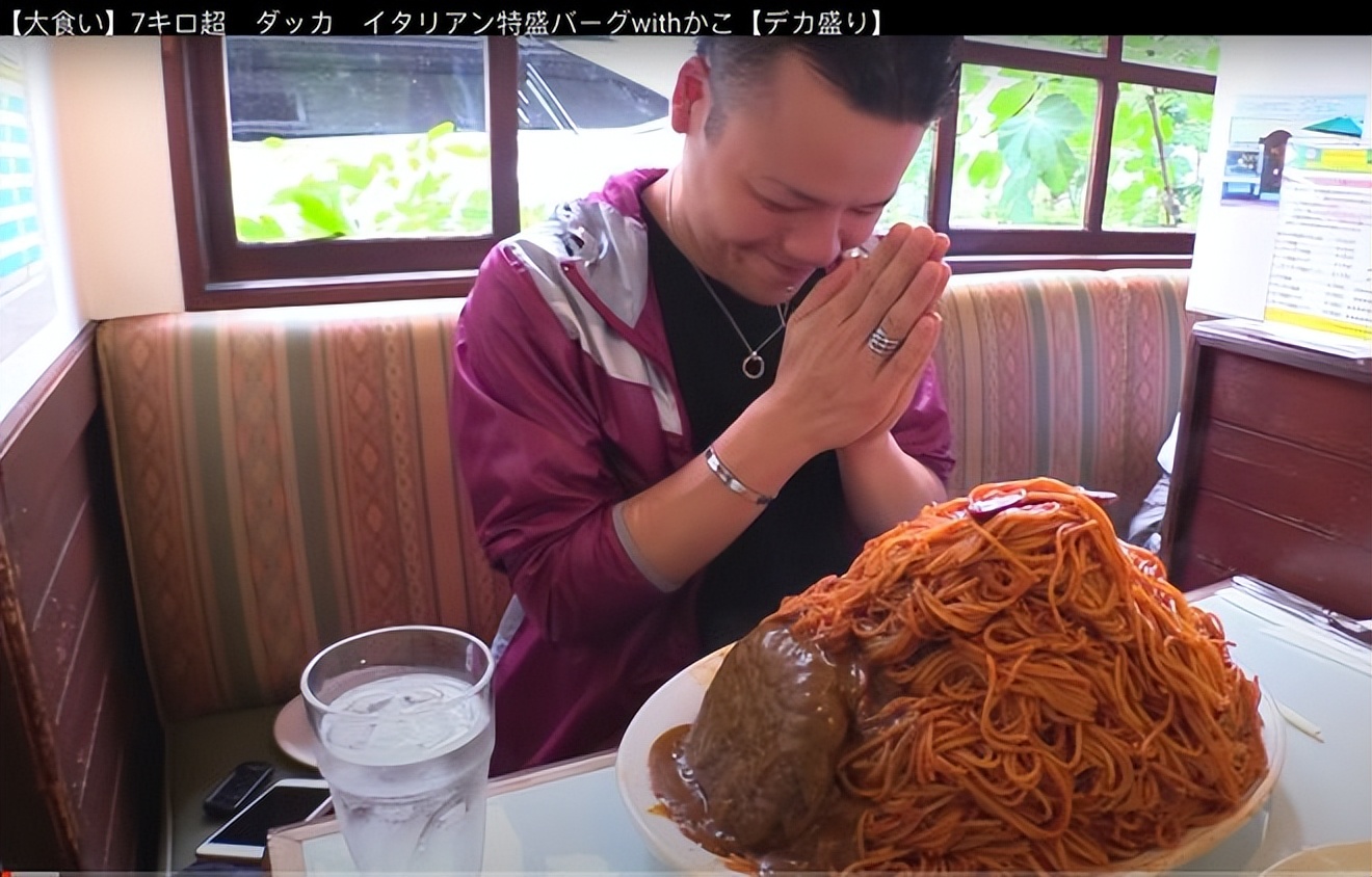 日本大胃王(介绍几位在日本目前比较火的大胃王，但是不推荐大家暴饮暴食)