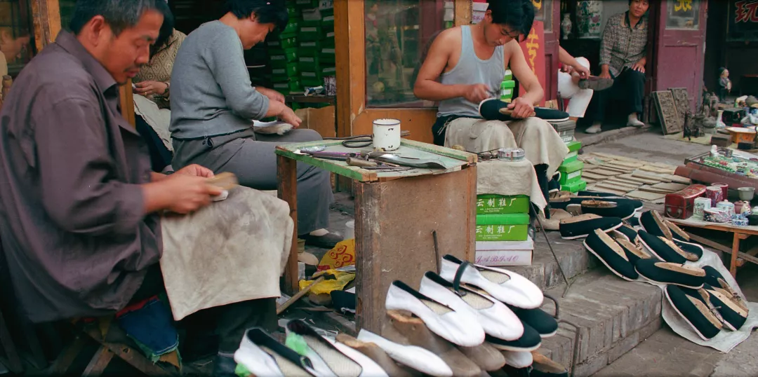 街头篮球潘伟(这些风靡80年代中国的行当，正在一个一个消失)