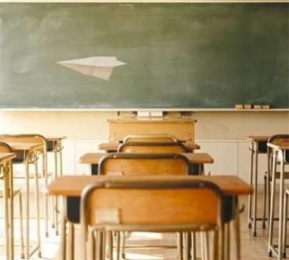 青春如歌！中考模拟考试作文参考范文《毕业季中的我们》