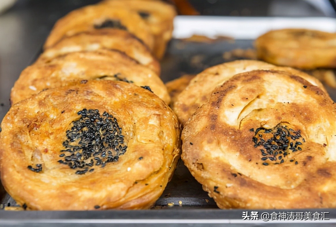 重庆名小吃有哪些（重庆10大特色美食小吃推荐）