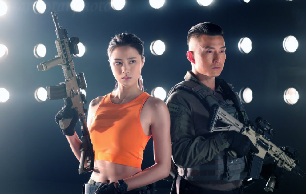 是一个又一个案件,其中一个案件就全程惊险刺激,一个女司机突然失踪