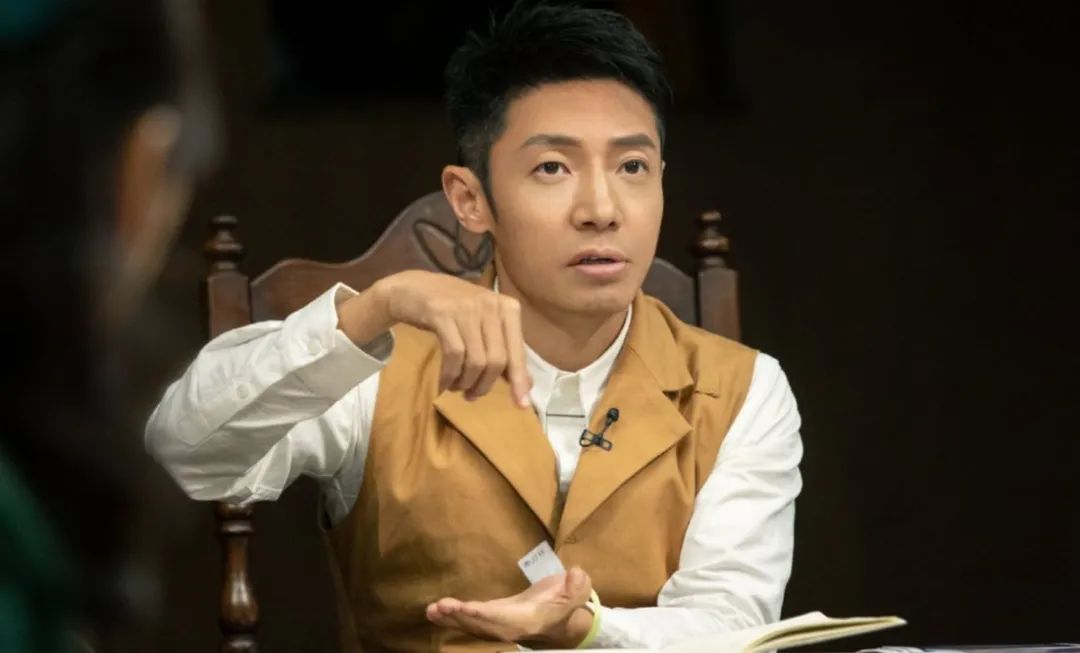 央视主持人神奇的亲戚网：撒贝宁有个亲妹妹，刚强和徐春妮是夫妻