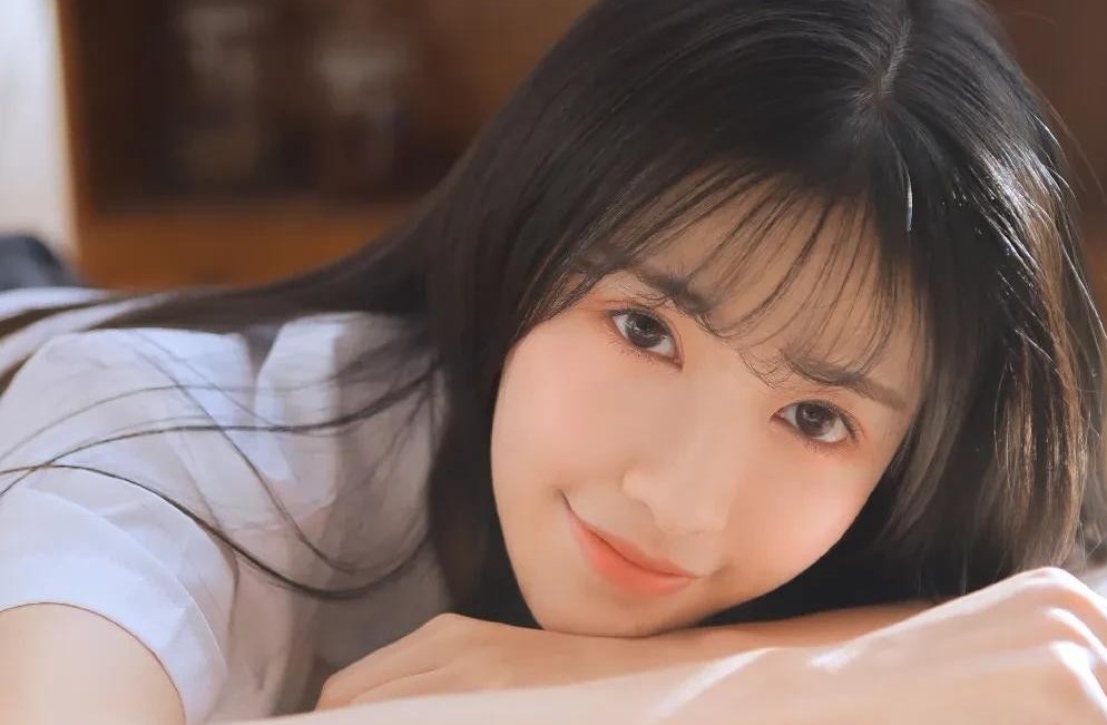 和女生聊天怎样才能避免尬聊？和女生聊天怎样不冷场？
