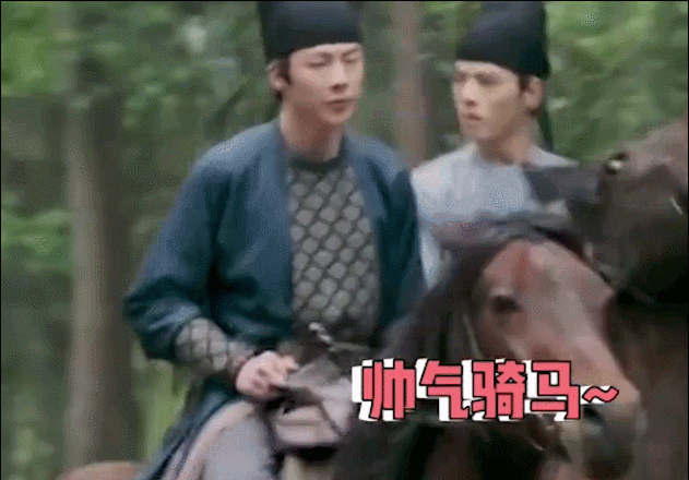 他们是娱乐圈行走的“照妖镜”、“合照杀手”，逼得人使用神器