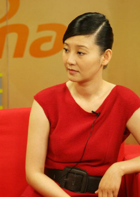 23年后再看冯小刚与徐帆的婚姻，才明白她的隐忍是最好的选择