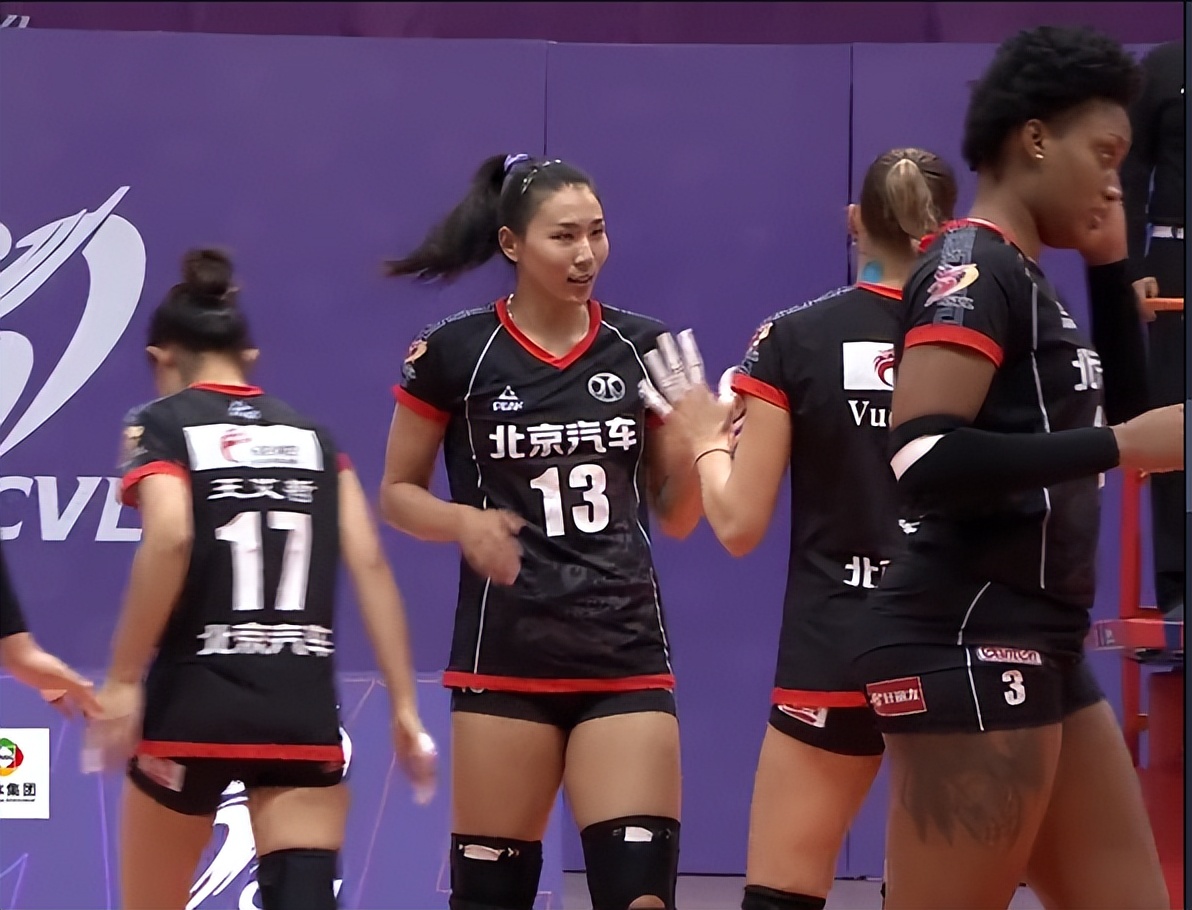 北京vs江苏女排（北京女排0：3江苏女排，臧倩倩不能上外援不给力，王云蕗独木难支）