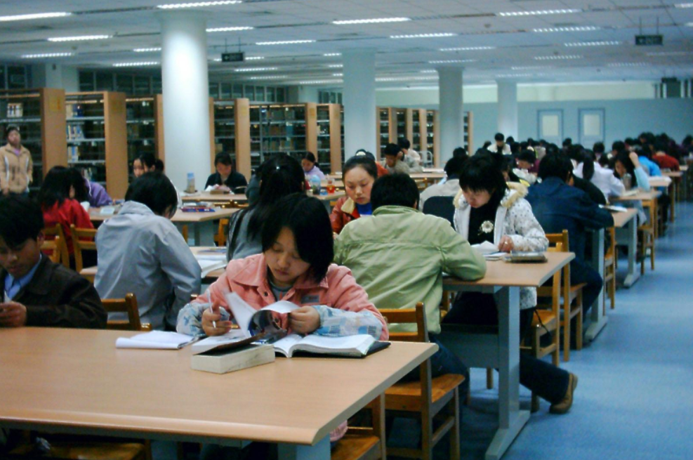 上海交大多名学生遭退学处理，学霸变成“肄业生”，大好前途尽毁