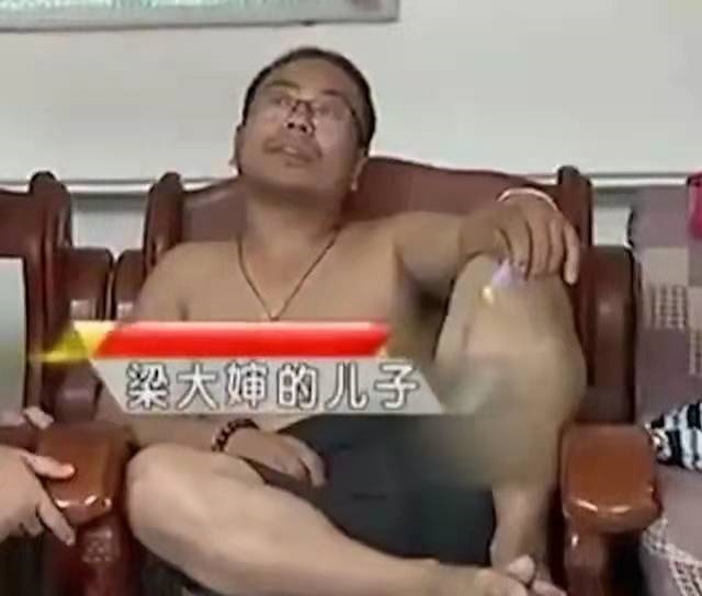 河北39岁男子自甘堕落，吃喝拉撒都让父母伺候，扬言要及时行乐