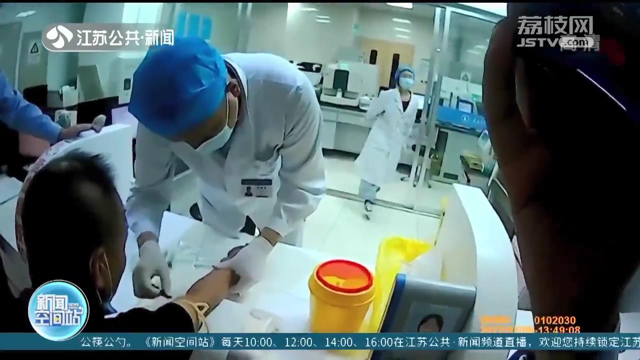 驾驶员路中央午睡 连云港交警一查发现是醉驾