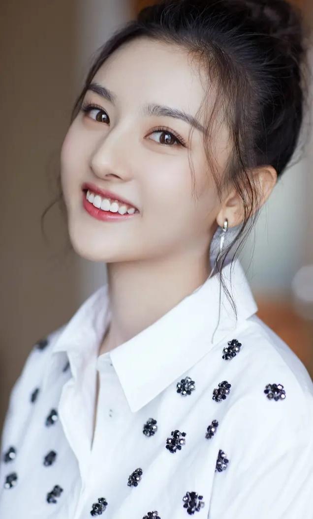 又纯又飒——宋祖儿
