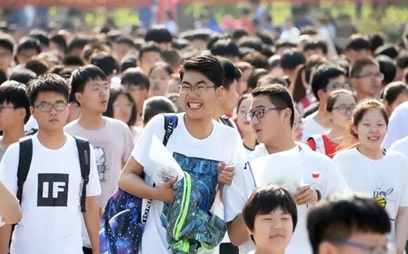 2022热门专业推荐，“学前教育”仍是万金油，450分考生的最爱？