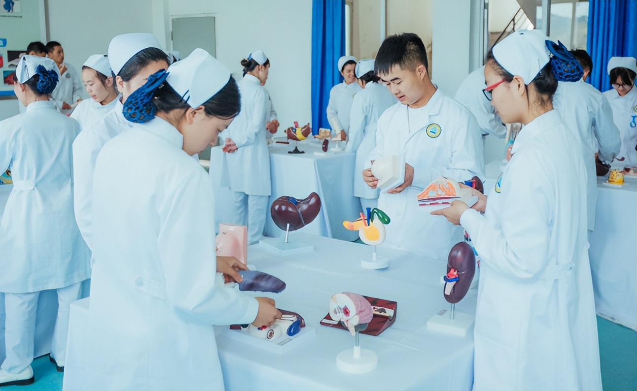 好就业的5个专业，毕业有机会拿到铁饭碗，家有考生的可以看看