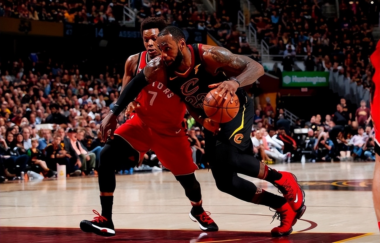 詹姆斯18年季后赛绝杀(季后赛绝杀之王!