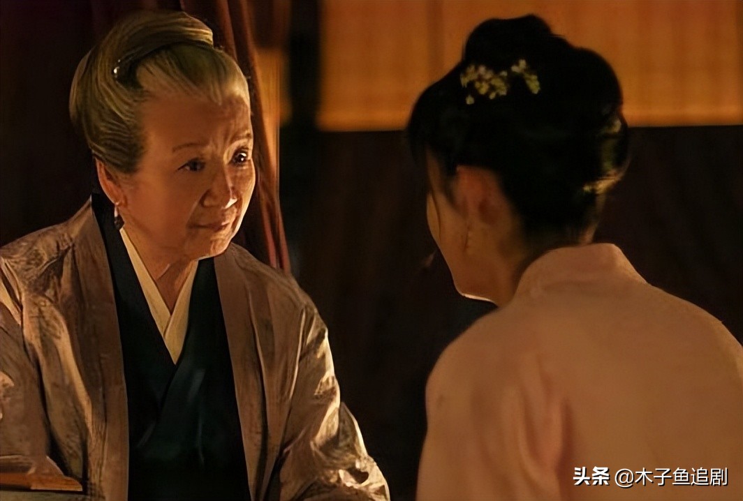 《知否》盛老太太在闺蜜群中地位最高，为什么混得最惨