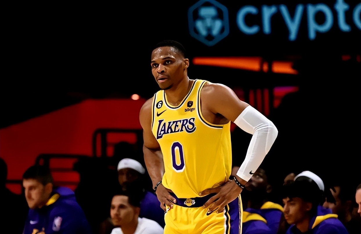 nba历史上有哪些拿过四双（NBA历史上有多少人拿过四双？五双有人实现过吗？）-趣拿体育