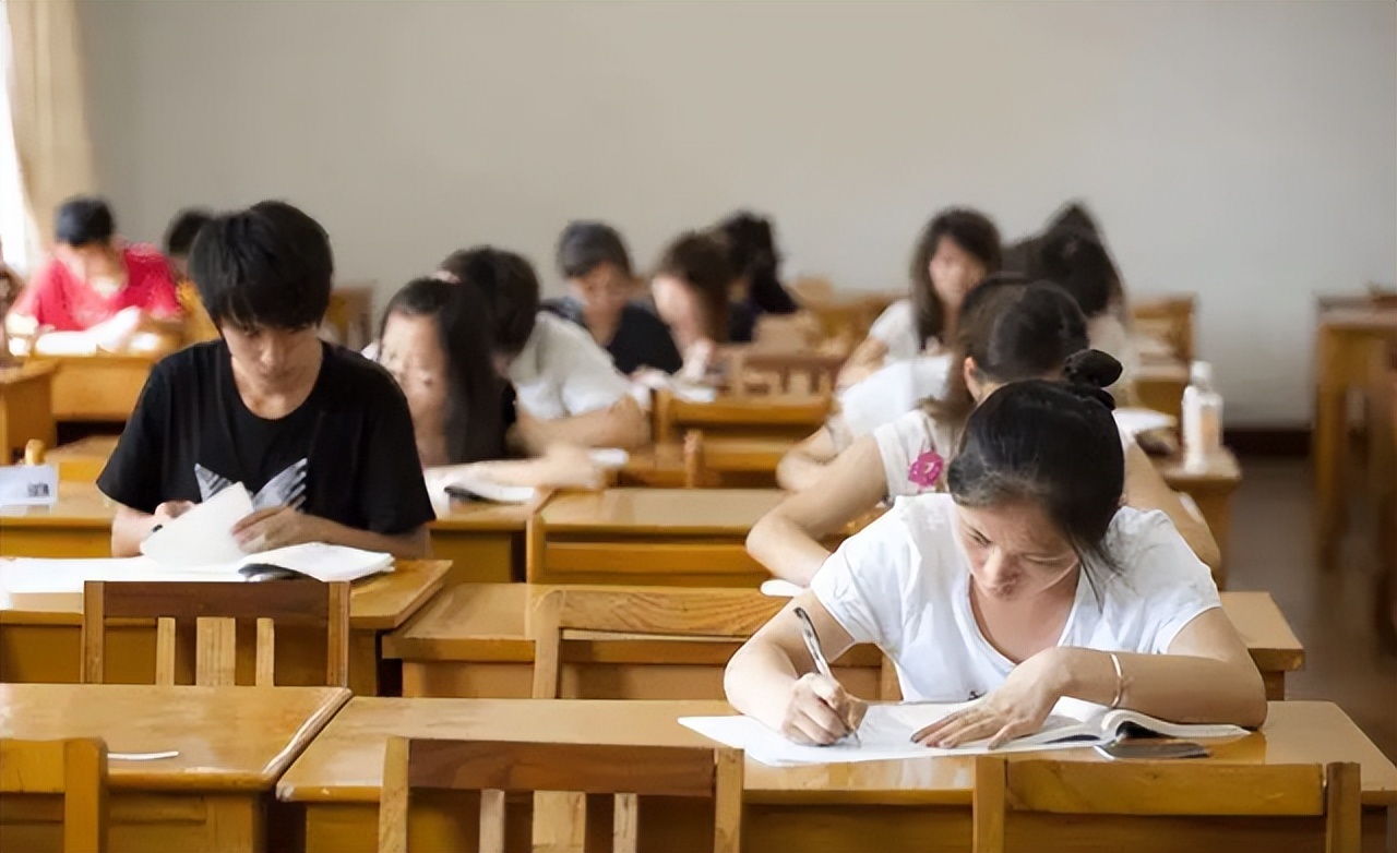 23考研党注意！这些院校今年考研有可能会爆火，实力强、性价比高