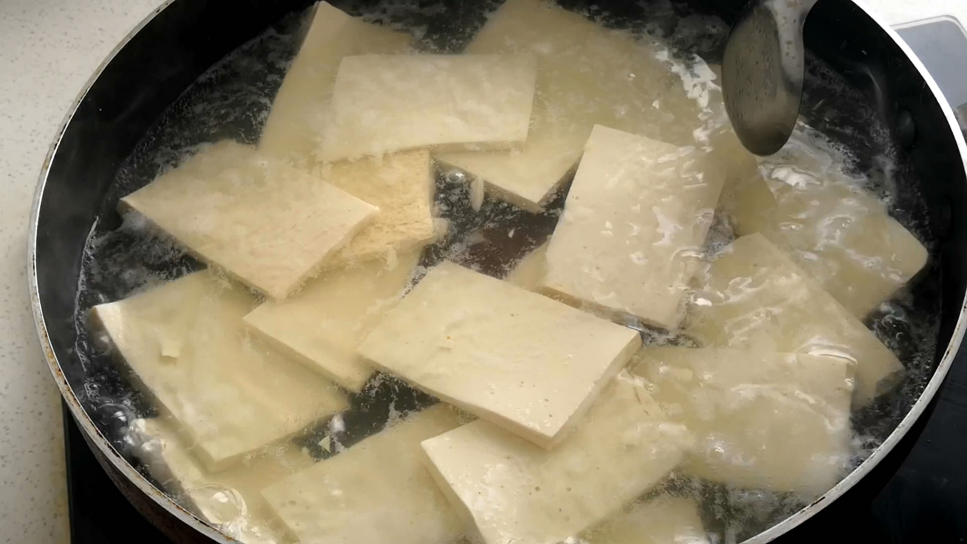 最适合男人吃的肉类排行榜，鱼肉倒数第一，牛肉排第四，建议了解
