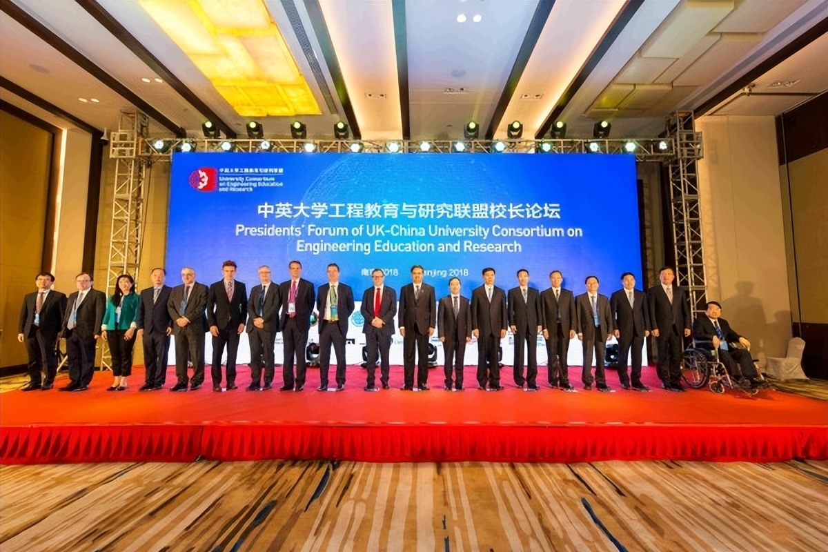 启天时、聚地利、应人和！东南大学：承大国气象，开双甲荣光！